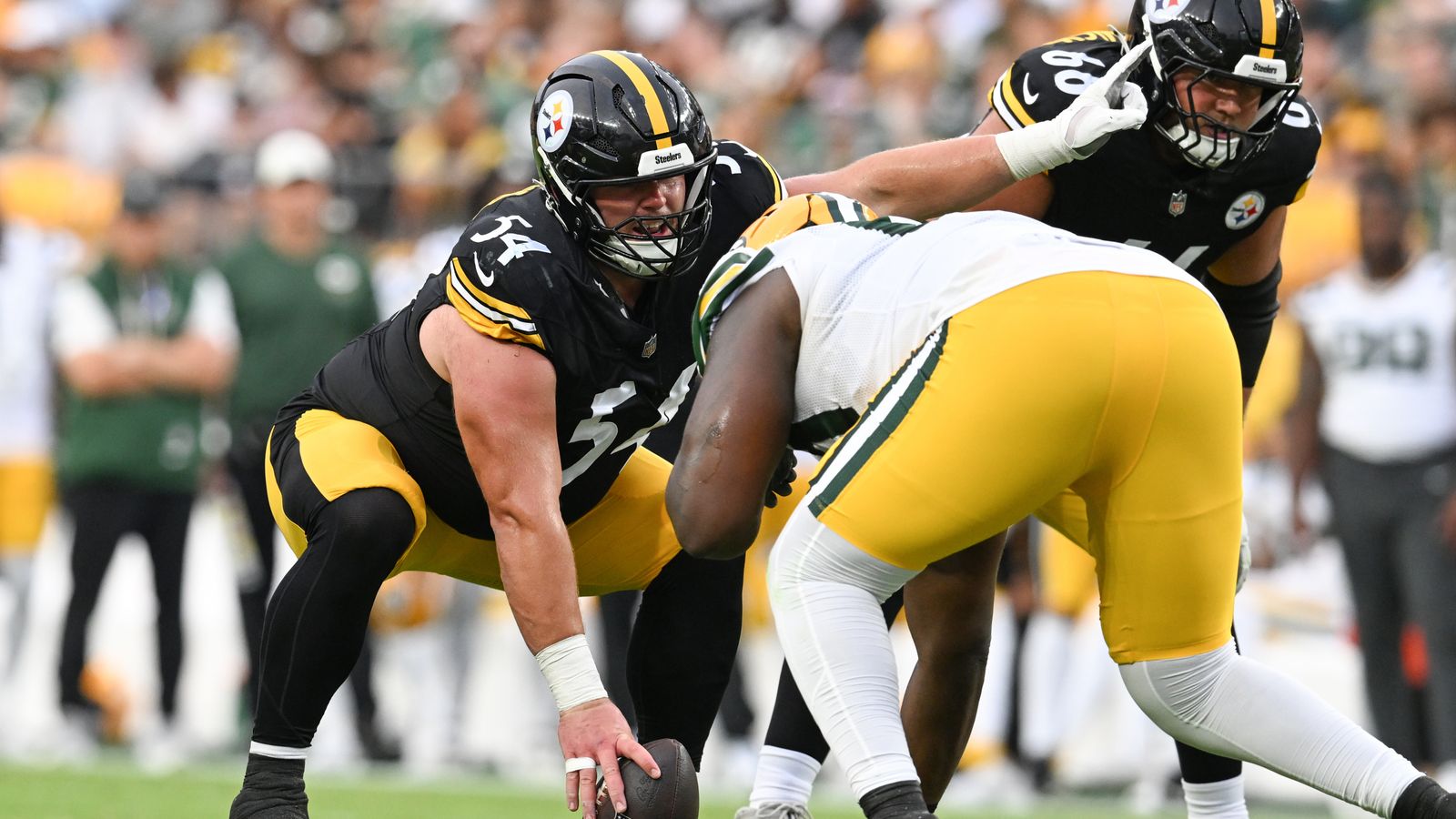 Steelers' Mike McCarthy Called Out For Overthinking Critical Offensive Line Decision (Steelers News). Photo by Barry Reeger / Imagn Images