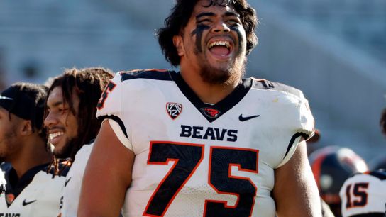 Steelers Could Make A Shocking Selection In Round 1 To Improve Their Offensive Line  (Steelers News)