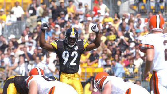 Steelers’ Jason Gildon Detailed How Happy He Was To Sack Pitt Legend Dan Marino  . Photo by Getty Images