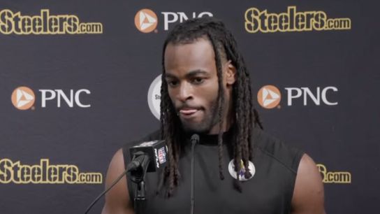 Steelers' Najee Harris Gets Defensive With Awkward Response After Being Questioned By Media (Steelers News)