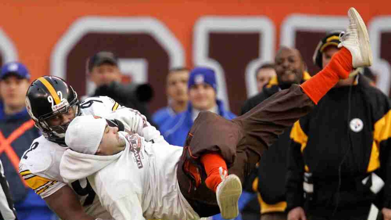Steelers' James Harrison Issues Bold Statement To Browns' Myles Garrett Before Record-Breaking Sack (Steelers News). Photo by Tony Dejak / AP Photo