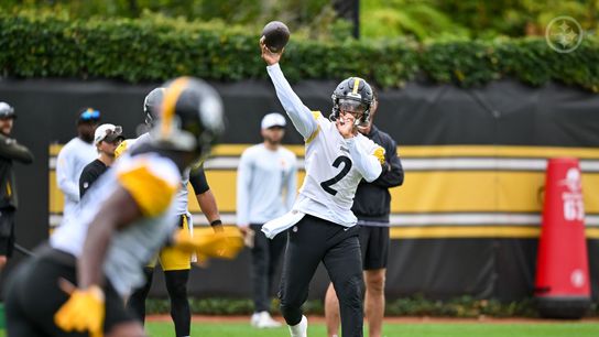 Steelers' Justin Fields Steelers' Justin Fields