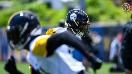 Steelers Have No Big Plans To Implement A Package For Justin Fields: "I Don't Believe It" (Steelers News)