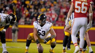Steelers Defensive Line Excited For Reunion "If Kendrick Get In The Way...We Got To Go Through Him" (Steelers News). Photo by AP
