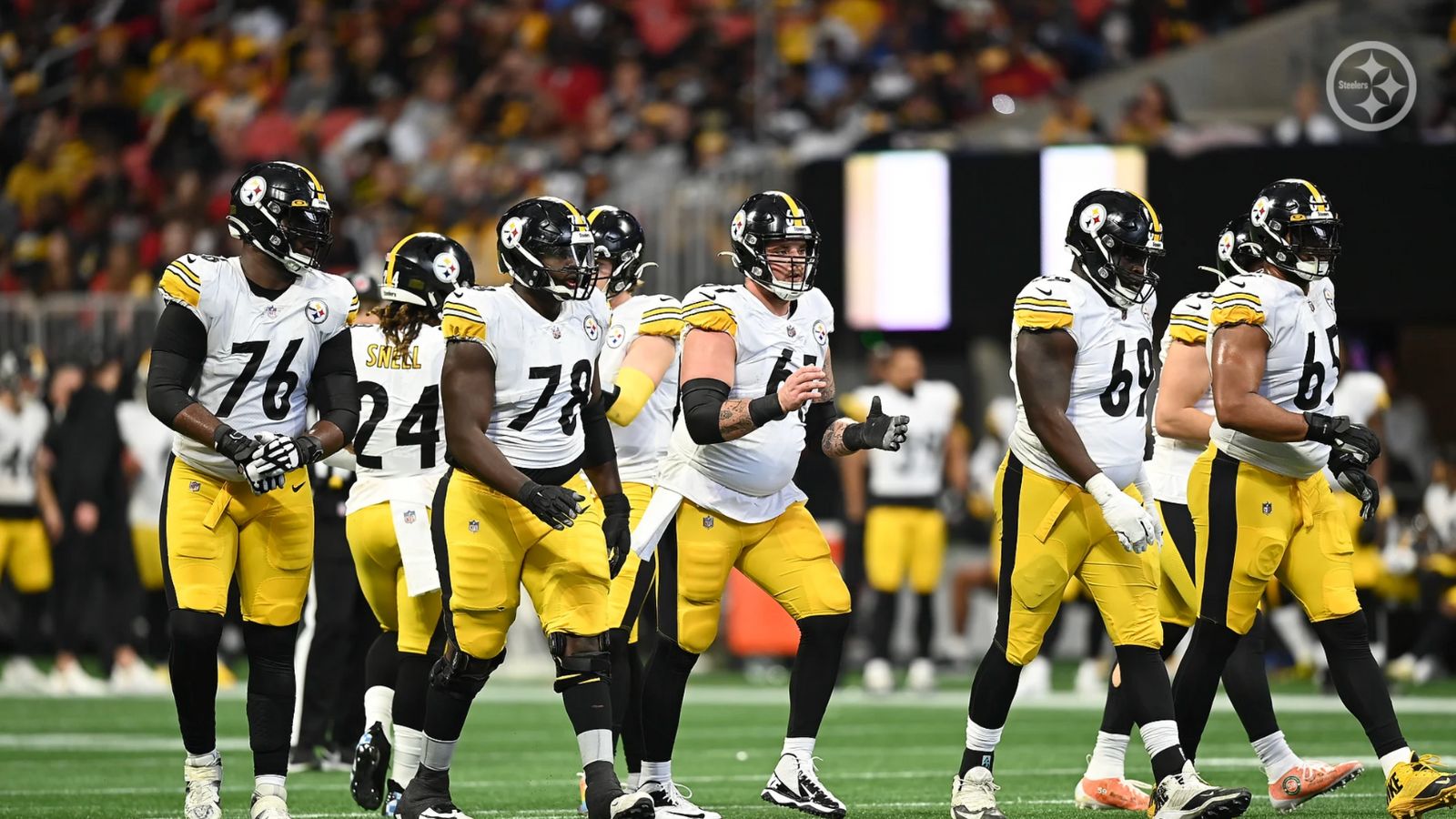 Former Steelers Offensive Lineman Detailed Exactly What Went Wrong Behind The Scenes While In Pittsburgh (Steelers News). Photo by Karl Roser / Pittsburgh Steelers