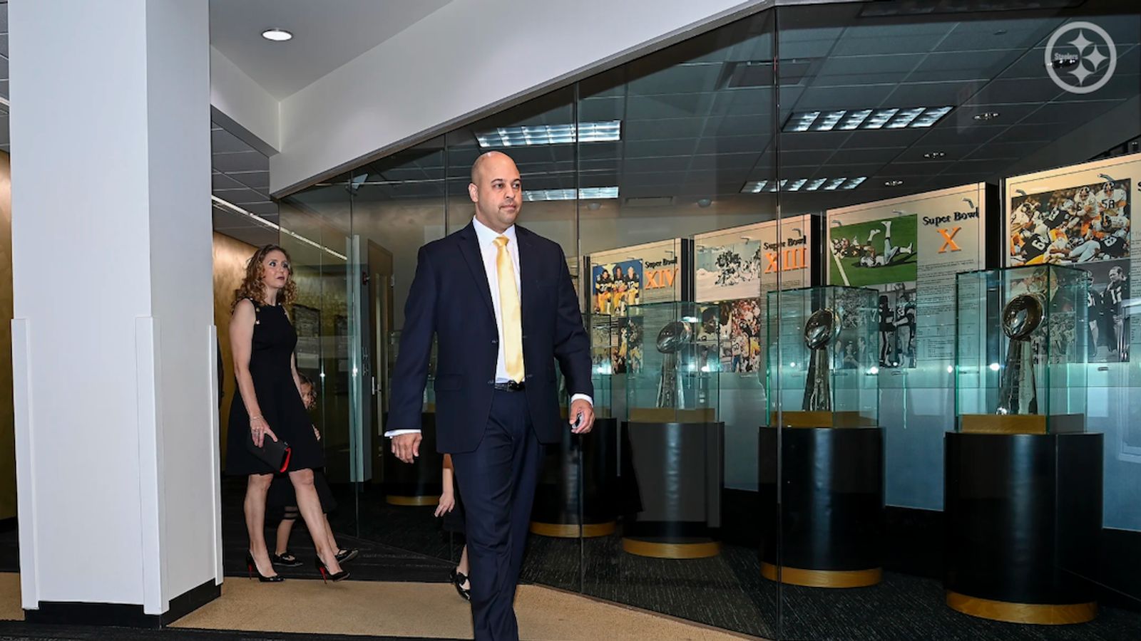 Steelers' Omar Khan Suddenly Finds Himself In A Perfect Spot To Force Bidding War (Steelers News). Photo by Karl Roser / Pittsburgh Steelers