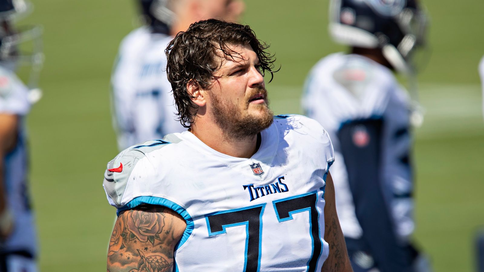 taylor lewan signed jersey