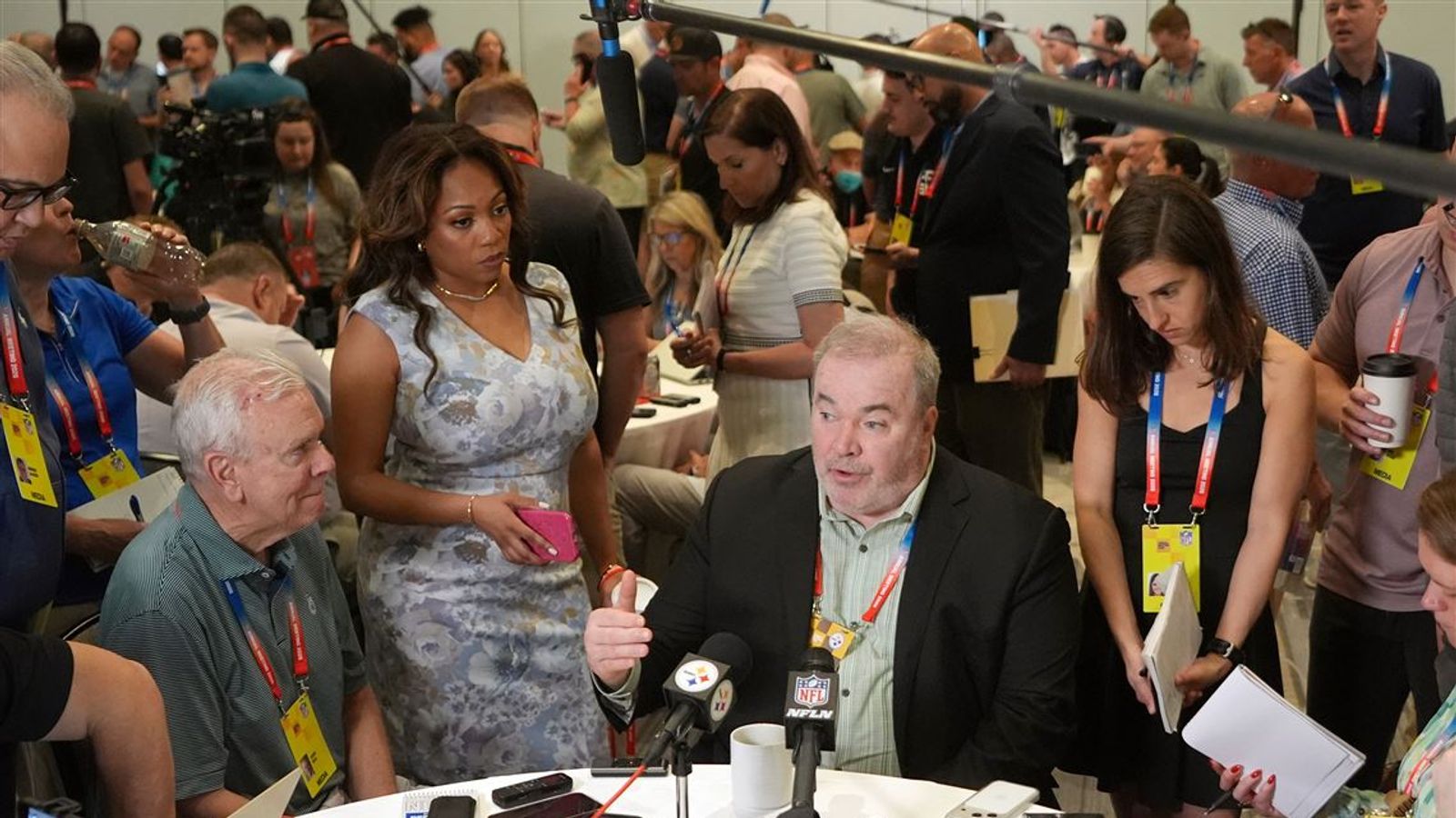 Expert Reveals The 5 Positions Steelers' Mike McCarthy Will Target First In The 2026 NFL Draft (Steelers News). Photo by Ross D. Franklin / Associated Press