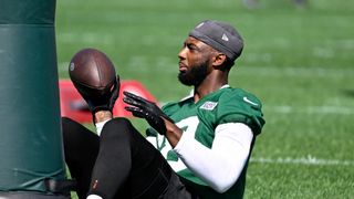 Steelers' Omar Khan Had Two Big Reasons For Acquiring Mike Williams At The 2024 NFL Trade Deadline (Steelers News). Photo by Bill Kostroun / NY Post