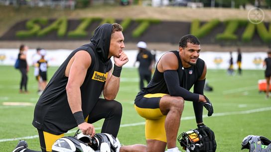 Steelers Pro Bowler Has An Interesting Pre-Game Ritual That Includes Tailgating Undercover While Playing Games With Fans (Steelers News)