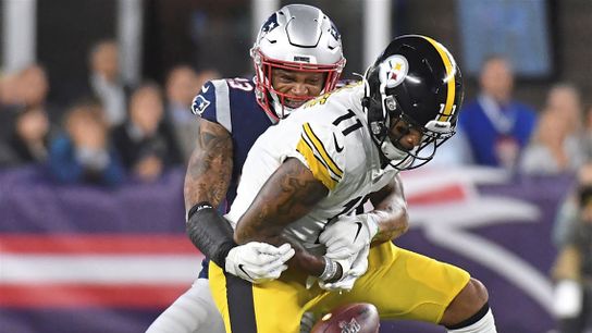 Steelers former wide receiver, Donte Moncrief Steelers former wide receiver, Donte Moncrief