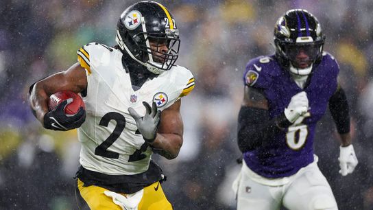 Steelers Overcome Pathetic Officiating In Horrible Weather Despite NFL's Best Efforts To Impact Week 18 (Steelers News)