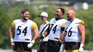Steelers' Mason McCormick Provides Crucial Insight Into Why Pittsburgh's Offensive Line Started Season Slow (Steelers News). Photo by Sebastian Foltz/Post-Gazette