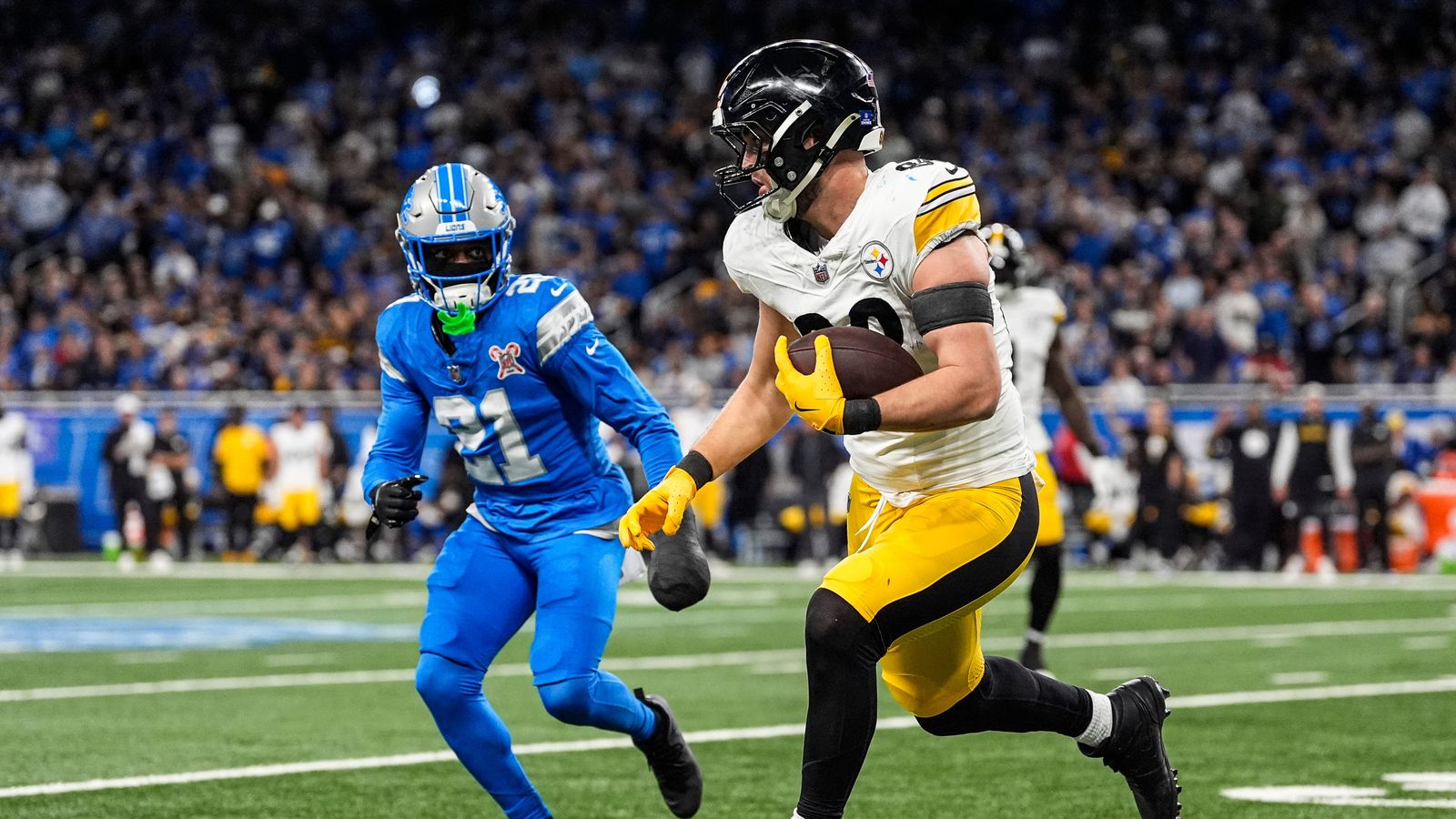 New Pat Freiermuth Details Uncover Why Steelers Fans Were Right To Question Mike Tomlin And Arthur Smith (Steelers News). Photo by Junfu Han / Imagn Images
