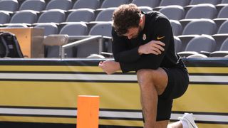Steelers Are Quickly Learning They Have A Payton Wilson Problem That Needs Solved (Steelers News). Photo by Charles LeClaire / Imagn Images