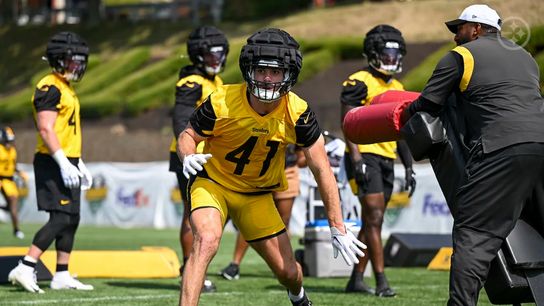 Steelers' Payton Wilson flying around at practice showing off his speed. Steelers' Payton Wilson