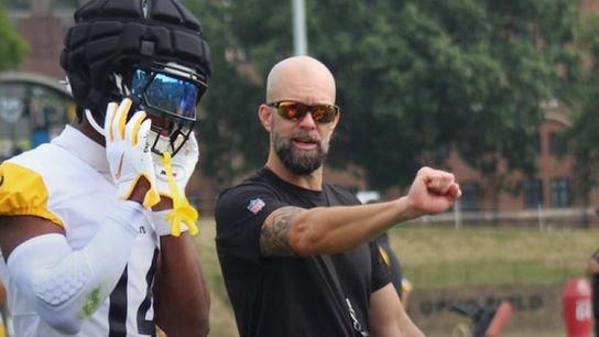 Steelers' Zach Azzanni Steelers' Zach Azzanni