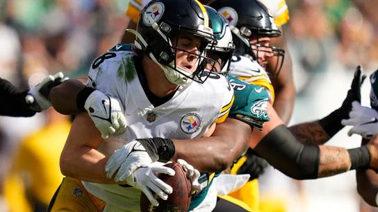 Steelers Face Accusations For Not Being Supportive Of Kenny Pickett: “Feed Him To The Wolves” (Steelers News)