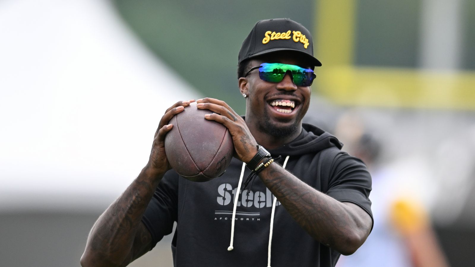 Steelers' Situation With Joey Porter Jr. Just Got Super Strange After He Upset Organization (Steelers News). Photo by Barry Reeger / Imagn Images
