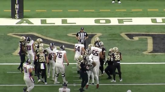 Steelers' MyCole Pruitt blocking during a game against the New Orleans Saints. Steelers' MyCole Pruitt