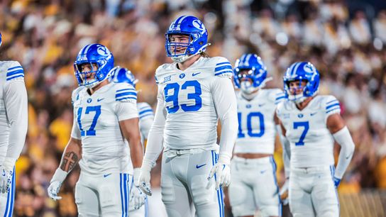 Steelers Steal Big Undrafted Free Agent From Vikings After Originally Agreeing To Terms (Steelers News)