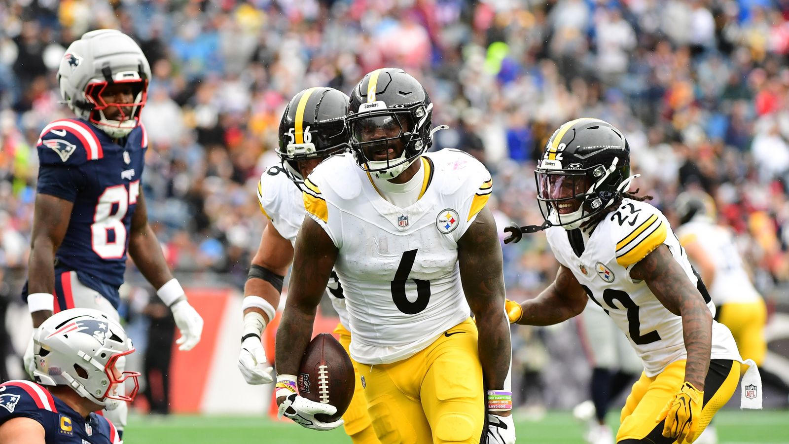 Steelers' Patrick Graham Quickly Fixes Critical Problem That Haunted Defense (Steelers News). Photo by Bob DeChiara / Imagn Images