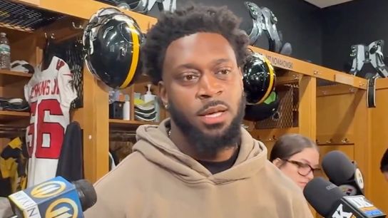 Steelers' DC Patrick Graham Gave Out A Headbutt Straight To Patrick Queen's Helmet (Steelers News)