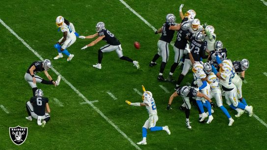 Steelers sent to playoffs