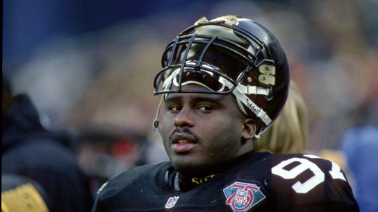 Steelers' Ray Seals Steelers' Ray Seals