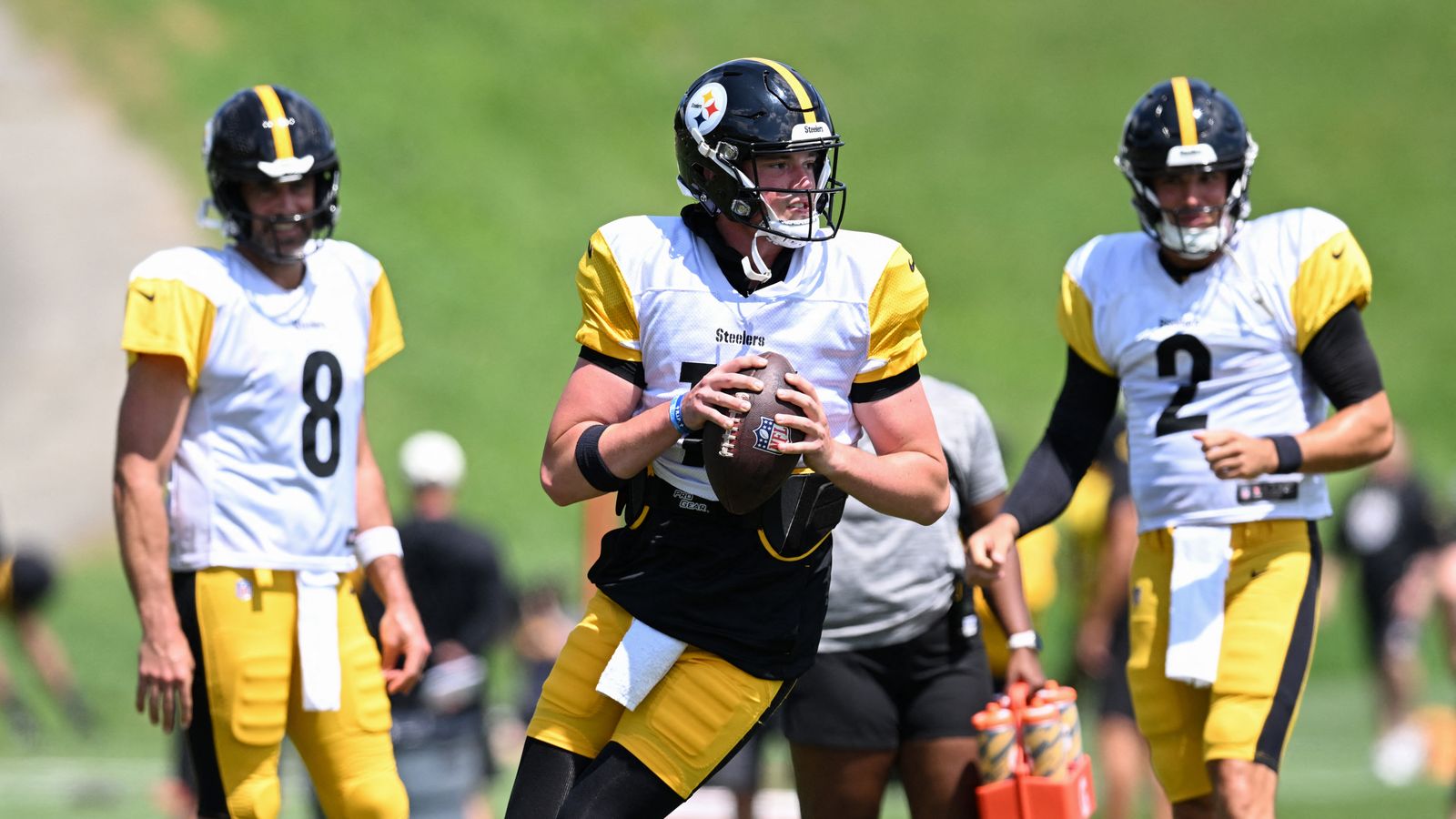 Steelers' Mike McCarthy Gets Honest About Will Howard And Drew Allar (Steelers News). Photo by Barry Reeger / Imagn Images