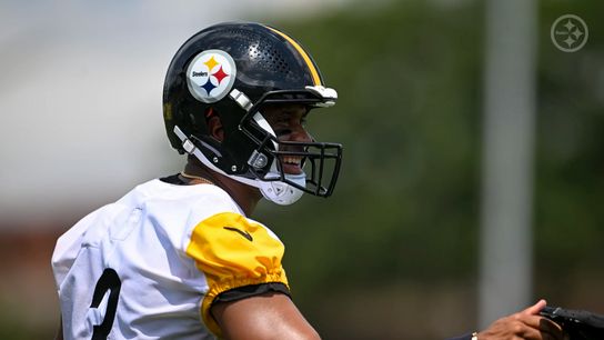 Steelers' Quarterback Situation Making Life A "Nightmare" For Russell Wilson In Training Camp (Steelers News)