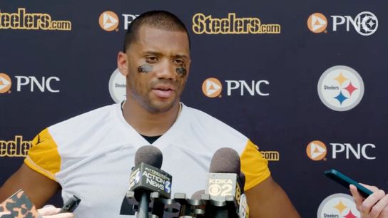 Steelers' Russell Wilson Sidesteps Question About Quarterback Competition After Justin Fields' Honest Response (Steelers News)