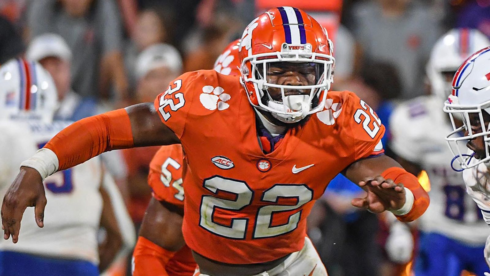 Arthur Moats Studies LB's The Steelers Should Have On Their Radar For