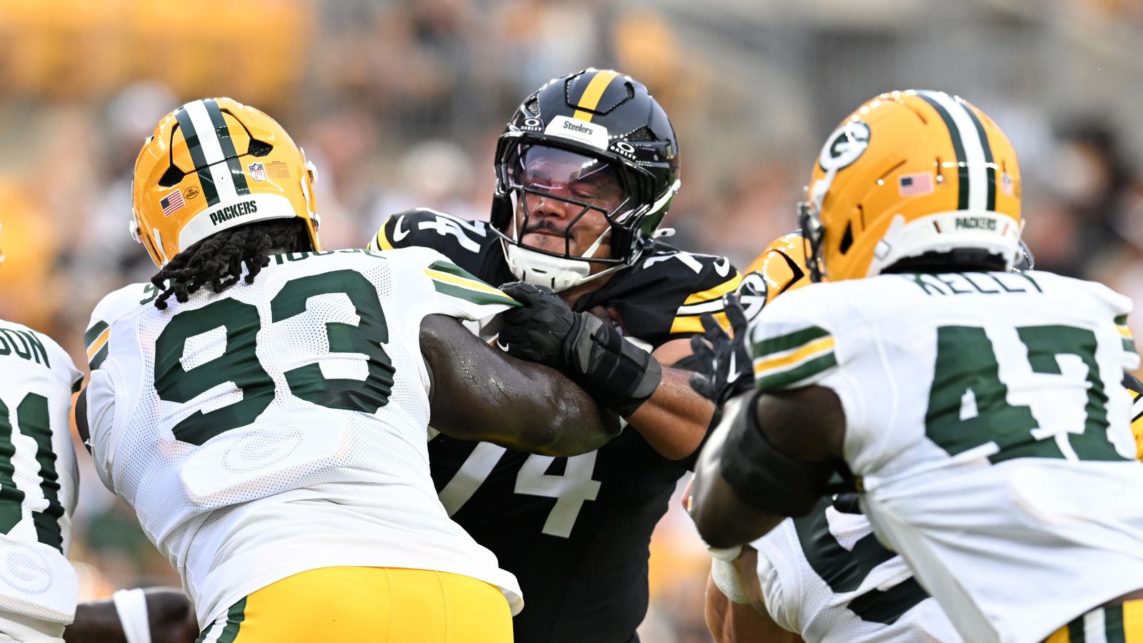 Spencer Anderson Exposes Hidden Cost Of Steelers' Offensive Line Experiment (Steelers News). Photo by Barry Reeger / Imagn Images