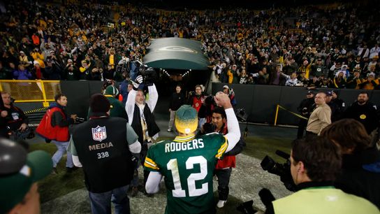 Steelers Have Seriously "Painted Themselves Into A Corner" As Aaron Rodgers Decision Looms (Steelers News)