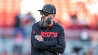 Steelers' New Hire Comes With A Sketchy History In The NFL (Steelers News). Photo by Kyle Terada / Imagn Images