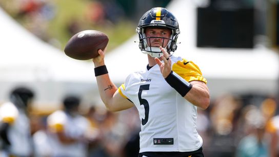 Steelers' Tanner Morgan Gaining Ground On Mason Rudolph In A Battle For A Roster Spot (Steelers News)