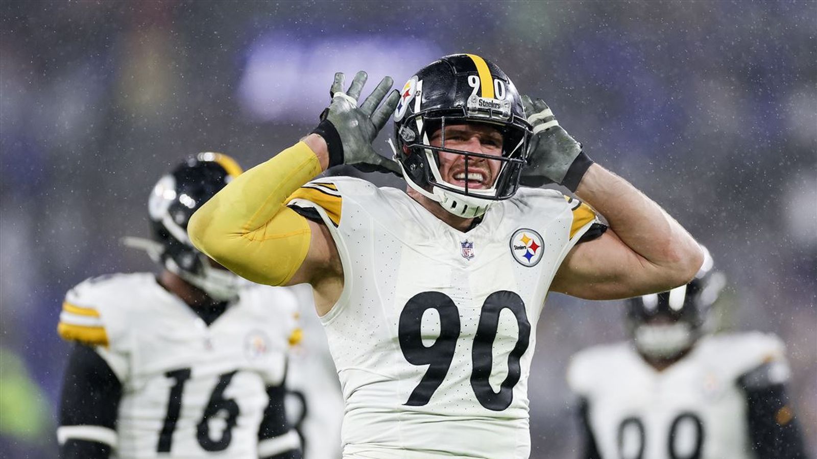 Steelers' TJ Watt Has Likely Already Lost The Defensive Player Of The
