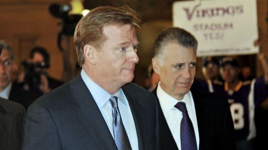 Pittsburgh Steelers Are Not Part Of Roger Goodell's Controversial European Plan For Hosting Super Bowls (Steelers News)