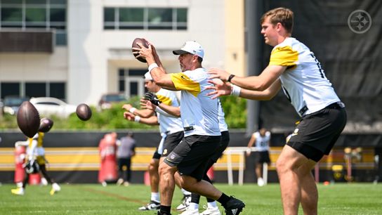 Former GM Predicts Steelers' Will Howard Will Be The Starter By December. Photo by Alysa Rubin / Pittsburgh Steelers