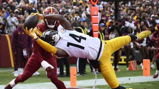 Former Steelers' wide receiver George Pickens making a great catch against the Washington Commanders