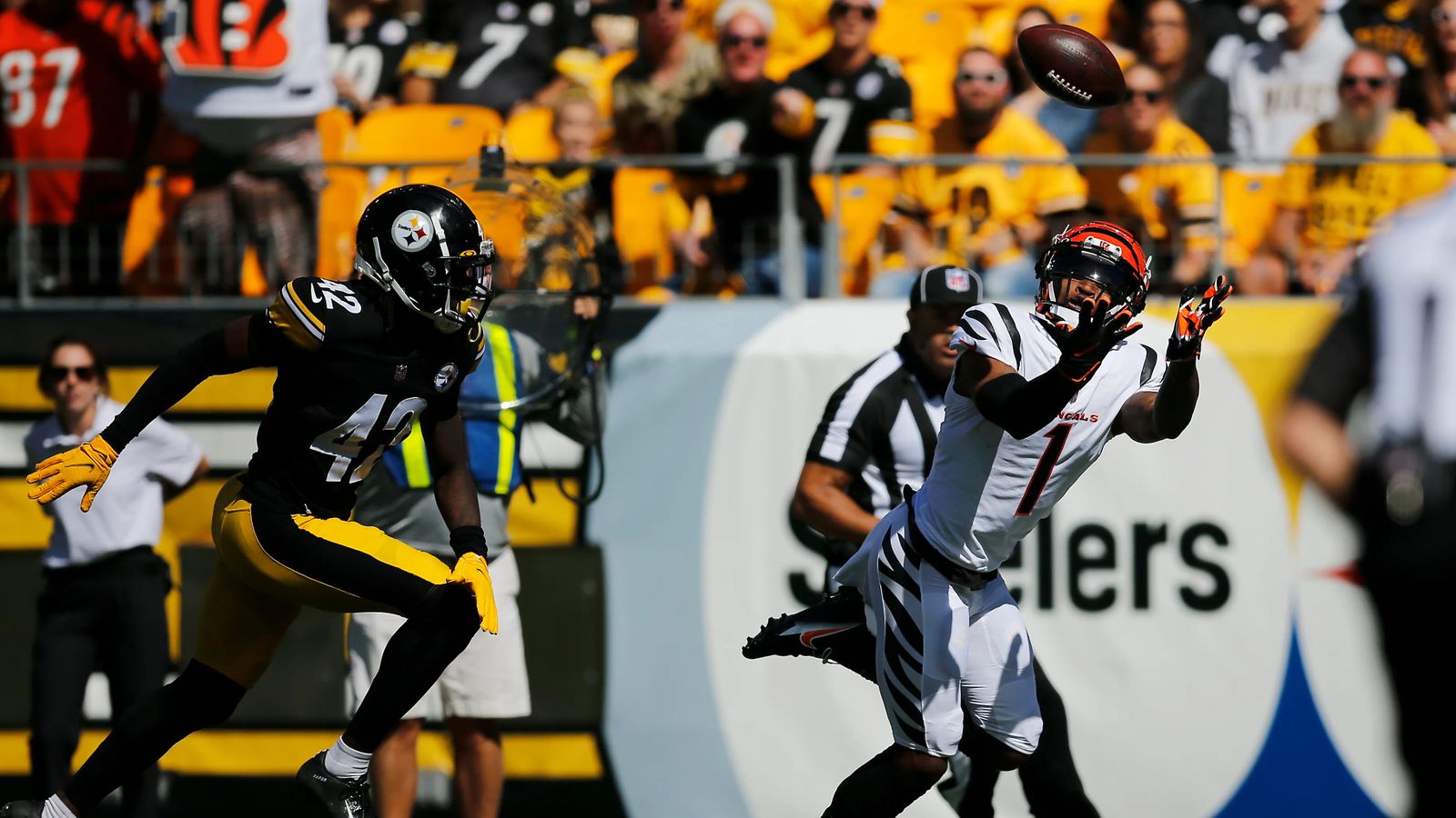 Steelers' Mike Tomlin Called Out By Bengals' Ja'Marr Chase After Big Loss (Steelers News). Photo by Kareem Elgazzar / Cincinnati Enquirer 