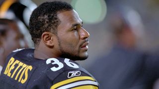 Steelers Legend Jerome Bettis Urges Team To Avoid Critical Mistake With Aaron Rodgers (Steelers News). Photo by George Gojkovich / Getty Images